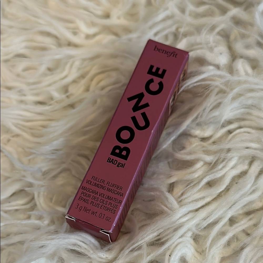6/$25 Benefit bounce BADgal Mascara - black